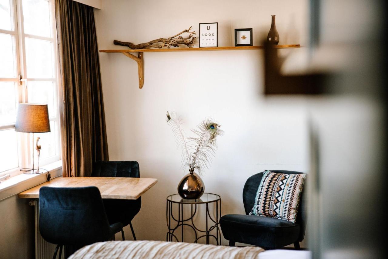 Boutique Hotel Хог-Сурен Экстерьер фото